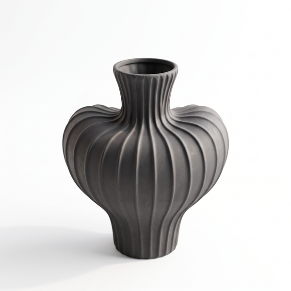 Black Heart Vase Artificial