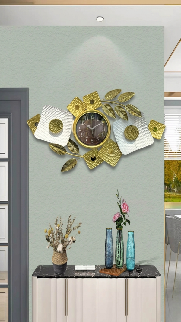 Luxury Large Modern Wall Clock – Design No. 4